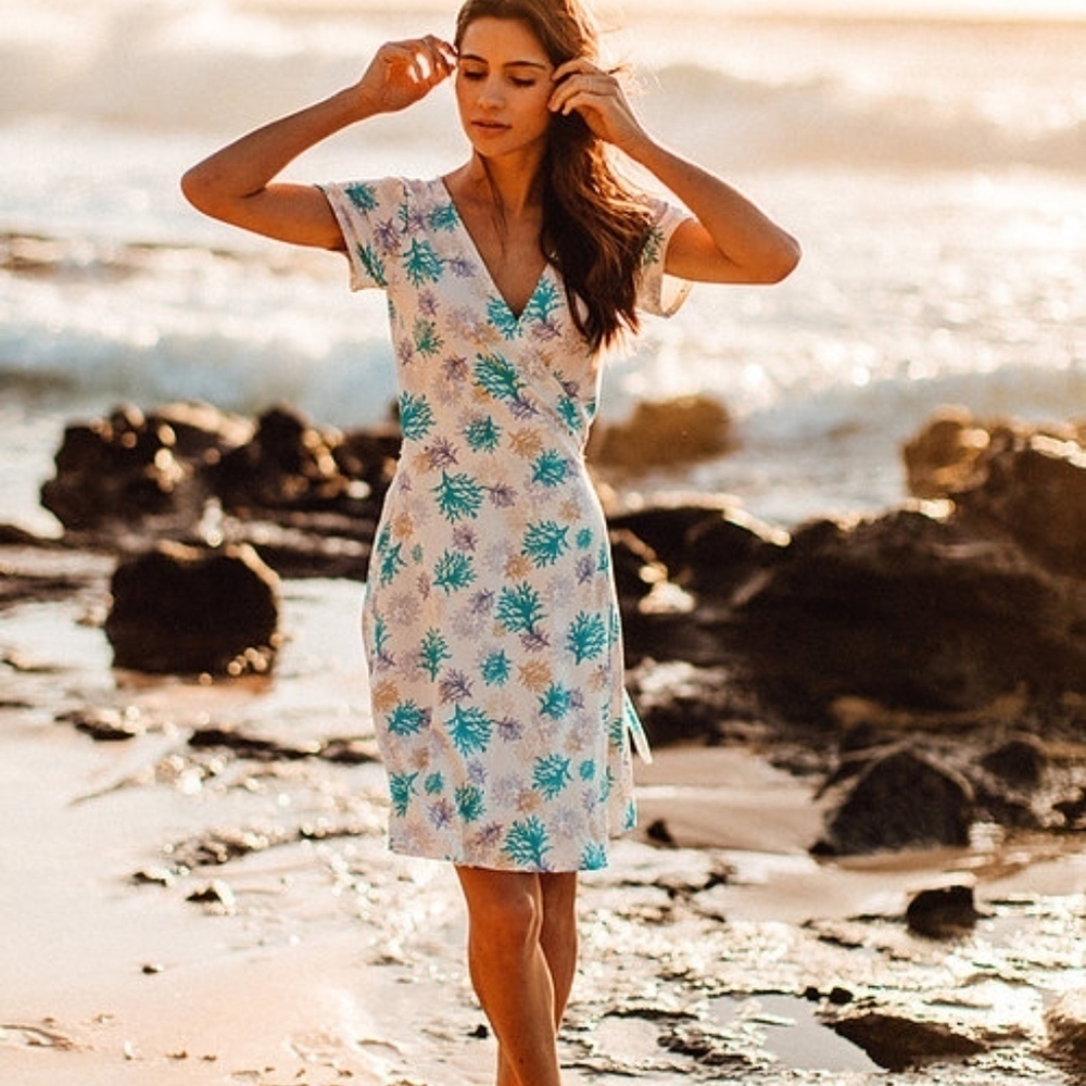 Akela Wrap Dress Handmade in Hawaii Coral Pattern BB1052